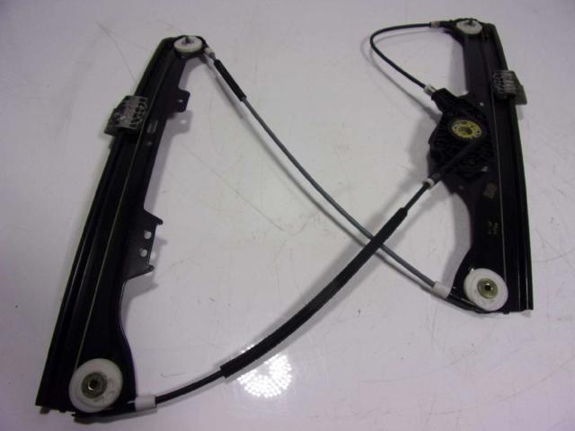 Mechanizm podnoszenia szyby drzwi przednich lewych 51337184383 BMW