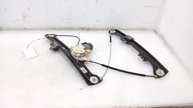 Mechanizm podnoszenia szyby drzwi przednich prawych 51337184384 BMW
