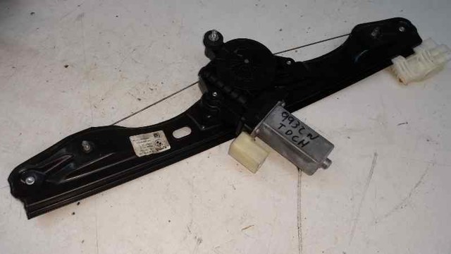 Mechanizm podnoszenia szyby drzwi przednich prawych 51337281886 BMW