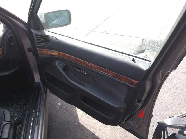 Mechanizm podnoszenia szyby drzwi przednich prawych 51338159832 BMW