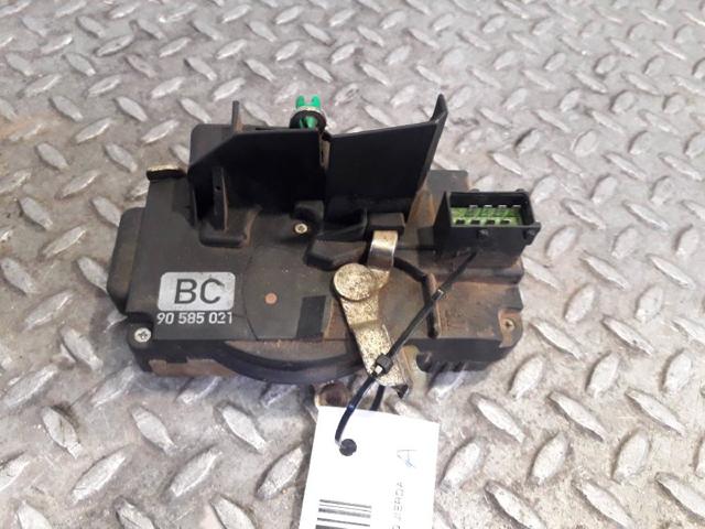 Zamek drzwi przednich lewych 5134043 OPEL