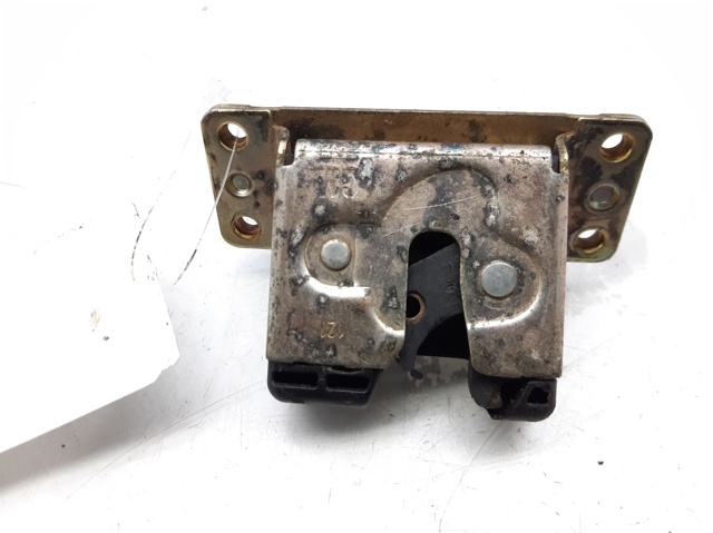 Zamek klapy bagażnika (3/5 drzwi tylnych) 5134083 OPEL