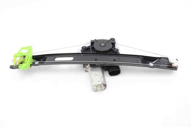 51357138468 BMW