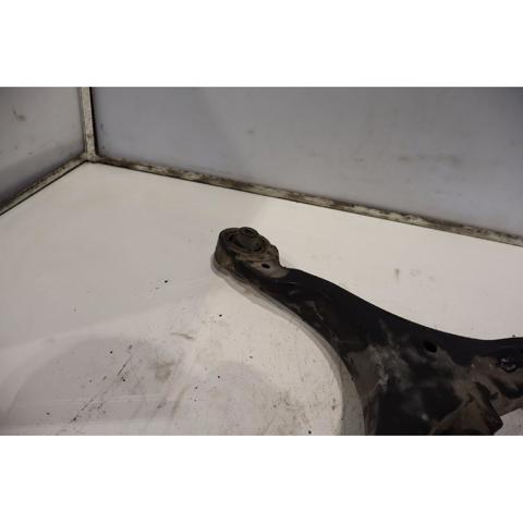 Wahacz zawieszenia przedniego dolny lewy Honda FR-V BE