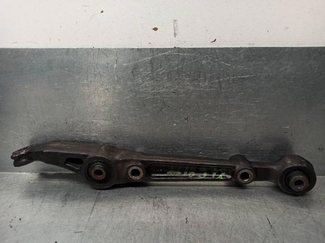 Wahacz zawieszenia przedniego dolny lewy 51360ST3E02 HONDA