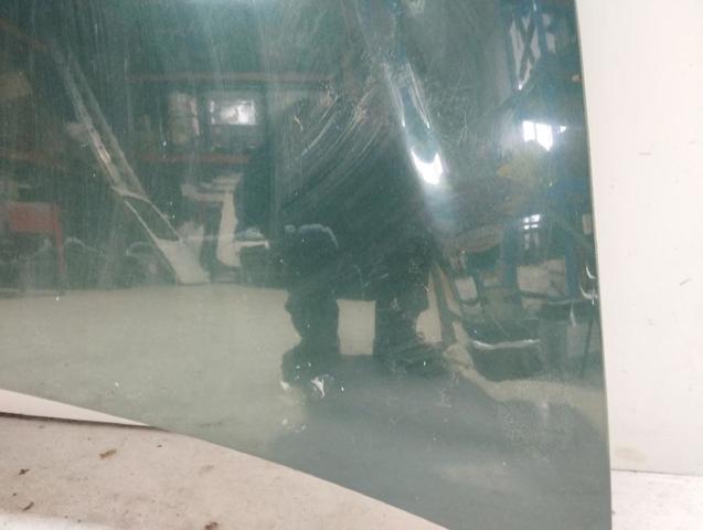 Maska silnika Chrysler Voyager