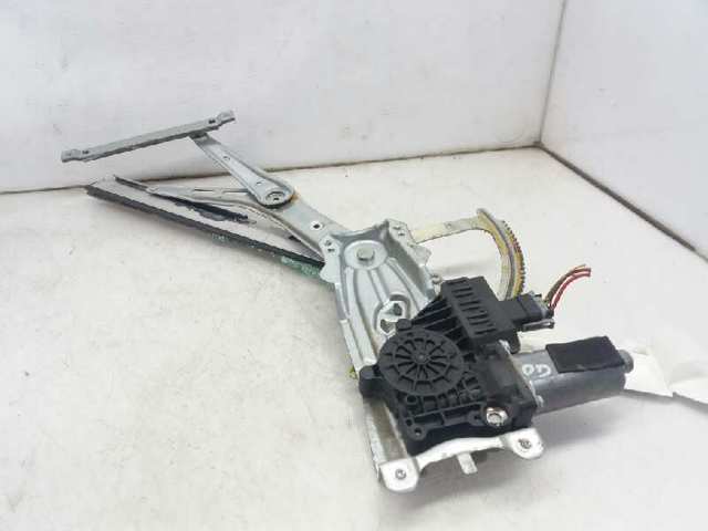 Mechanizm podnoszenia szyby drzwi przednich prawych 5140074 OPEL