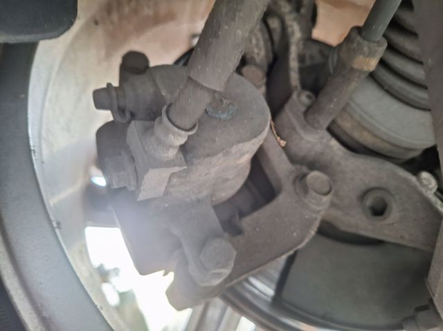 Zacisk hamulcowy tylny prawy 5142564AA CHRYSLER
