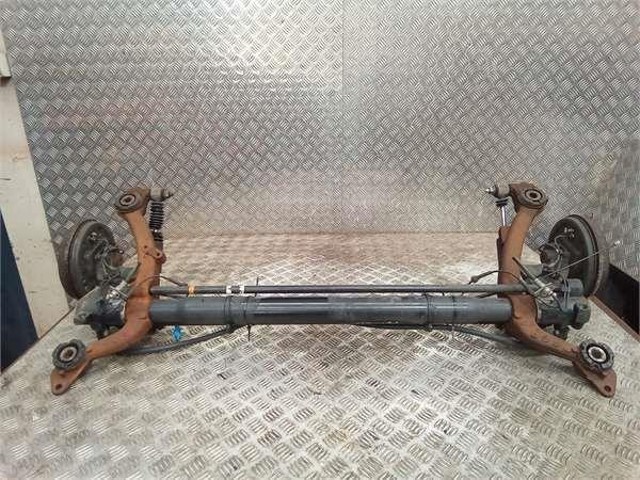 Kupić Korpus osi tylnej Peugeot 206  2A/C w dobrej cenie
