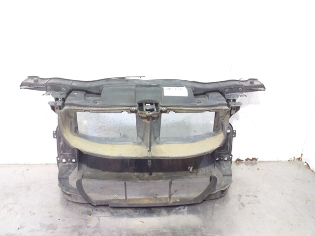 Osłona chłodnicy kompletna (panel mocowania reflektorów) 51647058594 BMW
