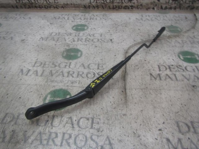 Ramię wycieraczki szyby przedniej 51701423 FIAT