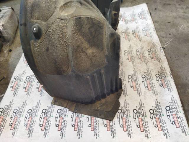 Nadkole błotnika przedniego lewe BMW 5 E61