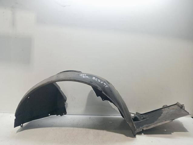 Nadkole błotnika przedniego lewe tylne 51717039677 BMW