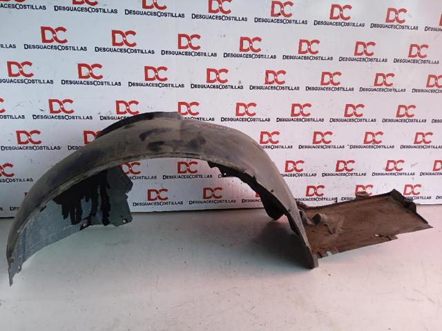 Nadkole błotnika przedniego lewe tylne 51717039677 BMW