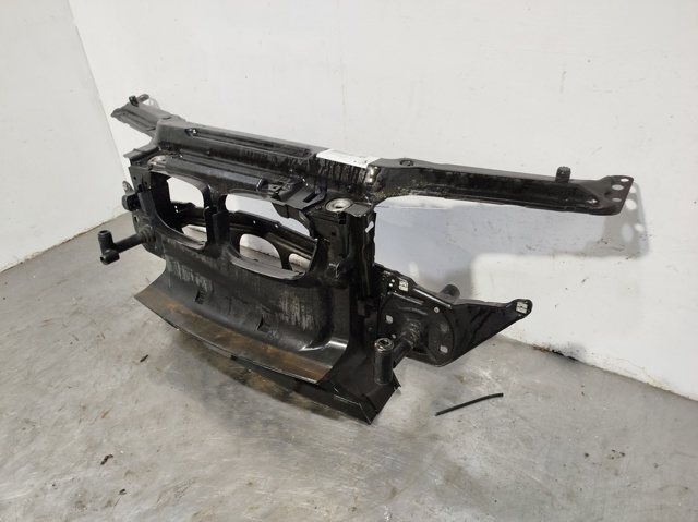 Osłona chłodnicy kompletna (panel mocowania reflektorów) 51717111691 BMW