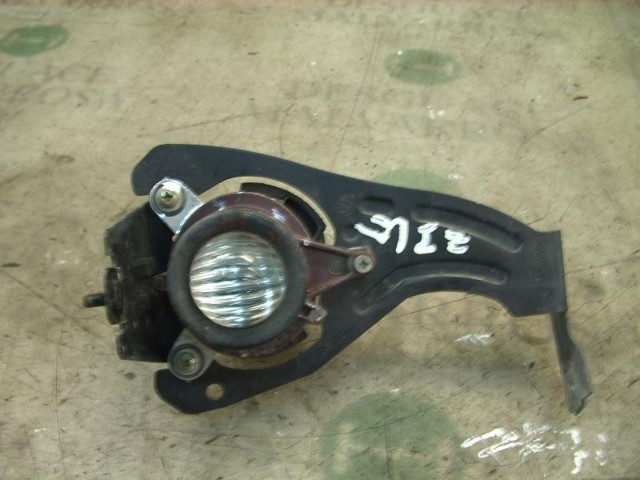 Lampa przeciwmgielna lewa 51718070 FIAT