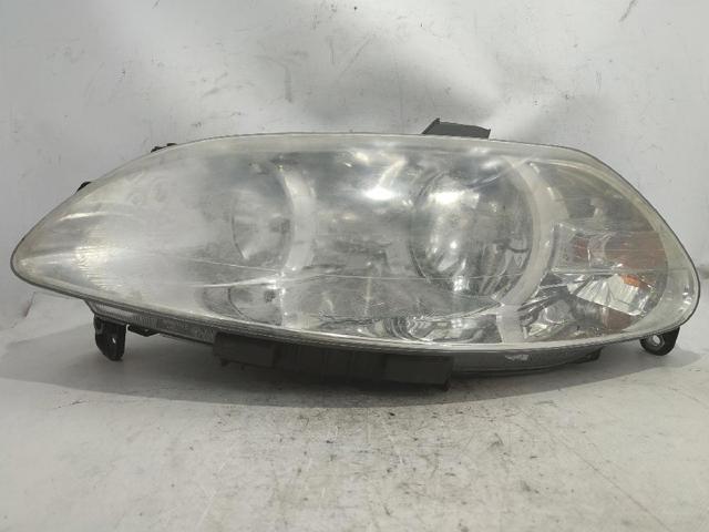 Reflektor lewy Fiat Croma 2 194