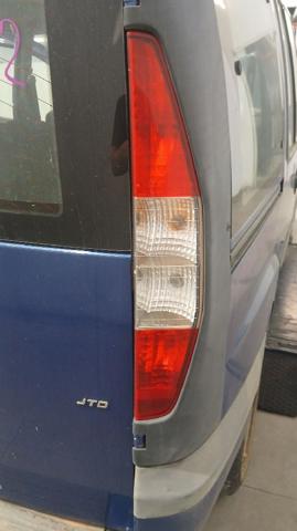Lampa zespolona tylna prawa 51735978 FIAT