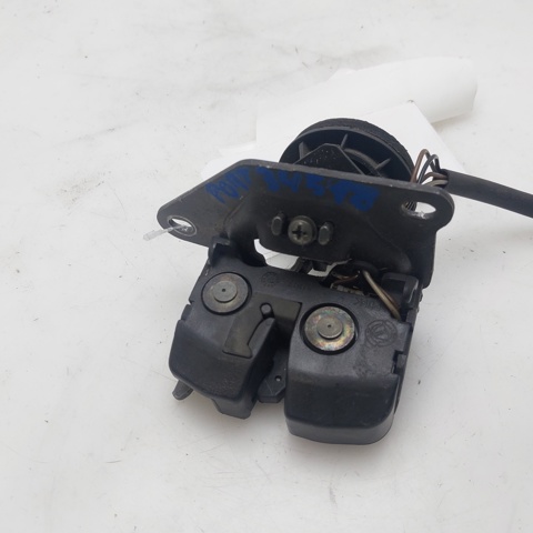 Zamek klapy bagażnika (3/5 drzwi tylnych) 51744021 FIAT