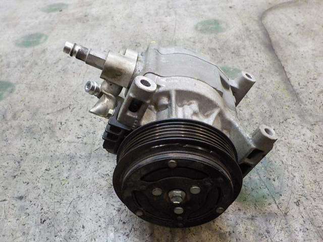 Sprężarka klimatyzacji 51747318 FIAT