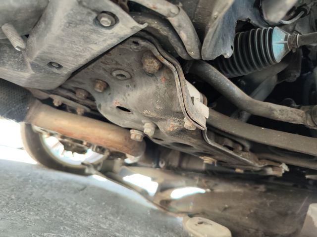 Korpus osi przedniej do Alfa Romeo 147 937