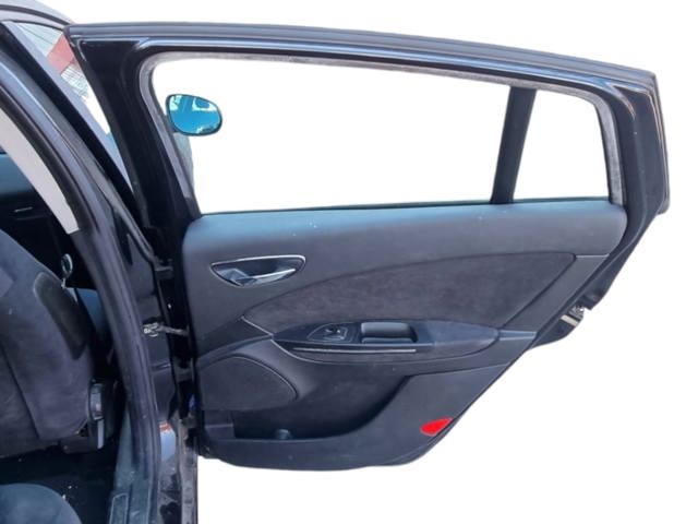 Drzwi tylne prawe 51751190 FIAT