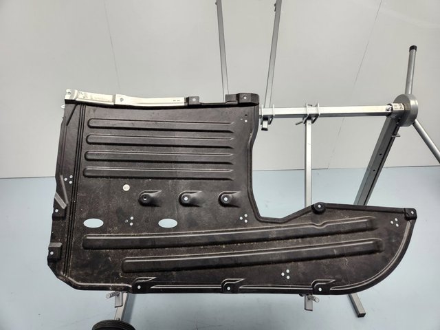 51757447151 BMW