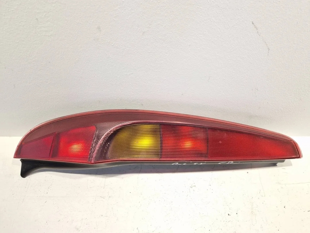 Lampa zespolona tylna lewa 51764373 FIAT