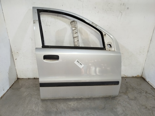 Drzwi przednie prawe 51767630 FIAT
