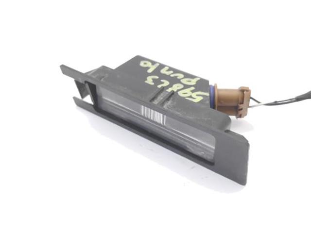 Lampa oświetlenia tylnej tablicy rejestracyjnej Fiat Punto 199