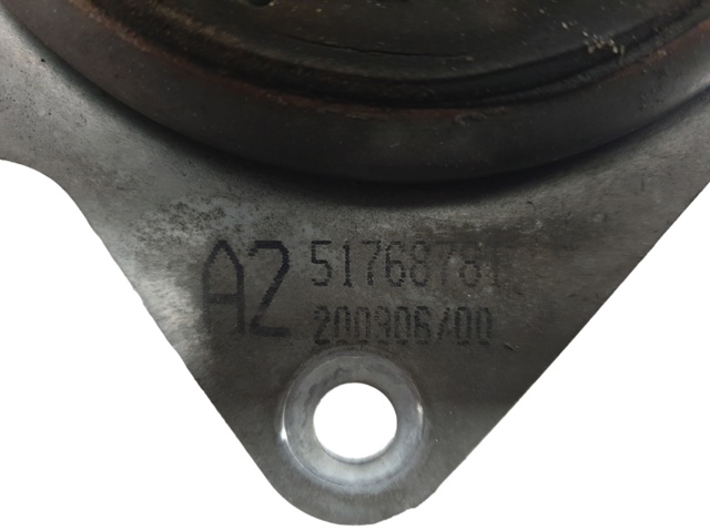 Poduszka (podpora) silnika lewa 51768781 FIAT