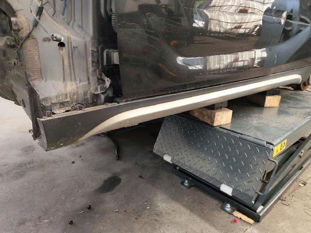 51772993563 BMW