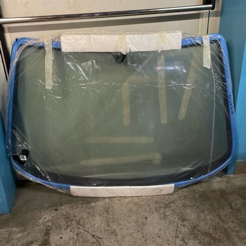 Kupić Szyba przednia Fiat Croma II 194 w dobrej cenie