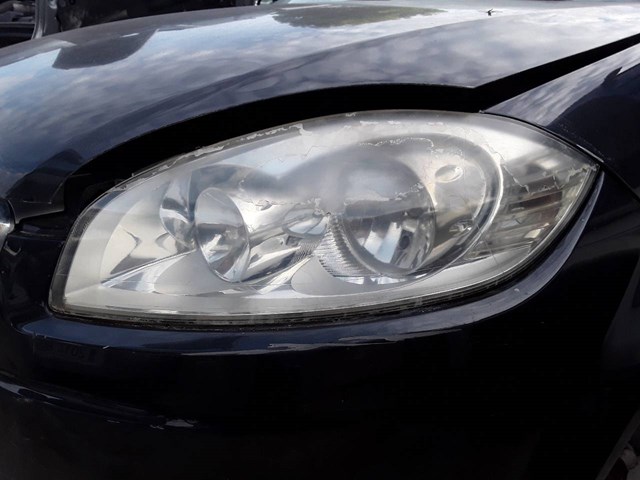 Reflektor lewy Fiat Linea 323