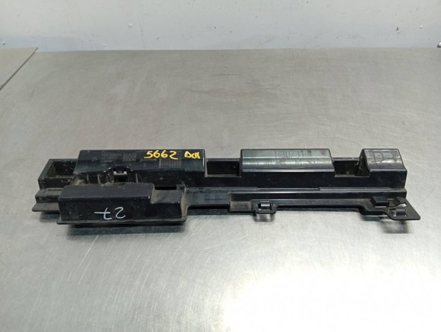51777256918 BMW