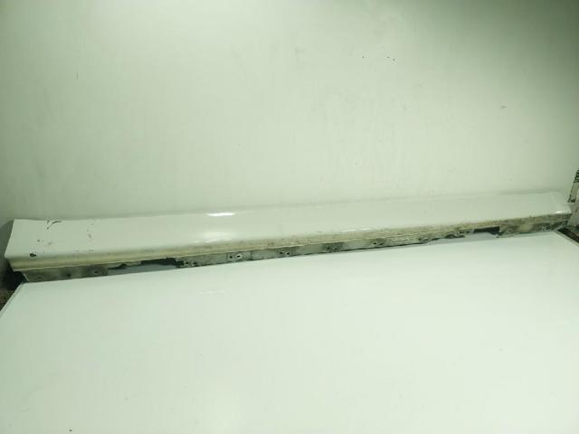 51777312752 BMW