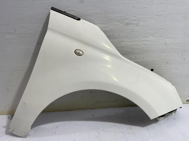 Błotnik przedni prawy 51785335 FIAT