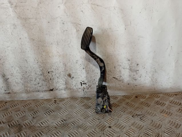 Kupić Pedał przyspieszenia (gazu) Fiat Albea 172 w dobrej cenie