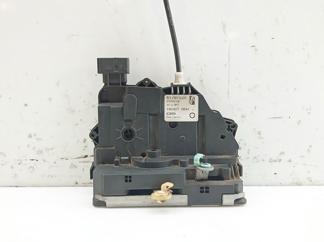 Zamek drzwi przednich prawych 51797558 FIAT