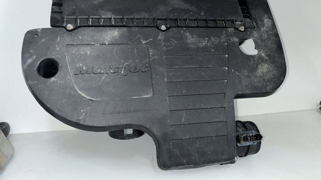 Kupić Obudowa filtra powietrza Fiat Doblo 263 w dobrej cenie
