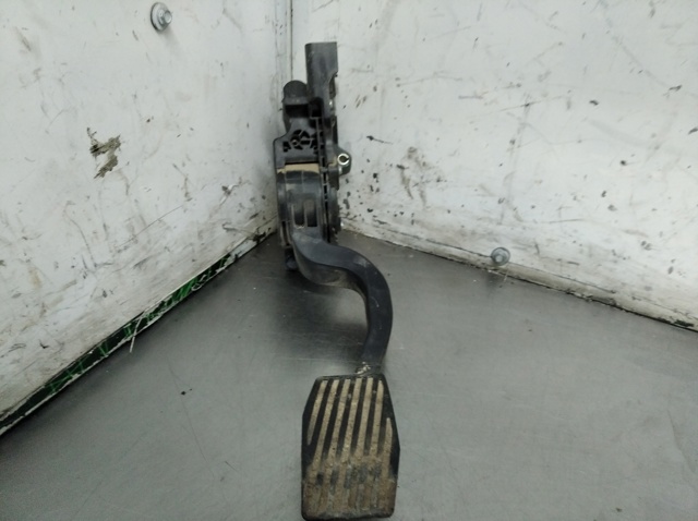 Pedał przyspieszenia (gazu) 51801577 FIAT