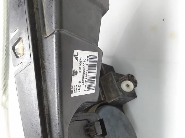 Reflektor prawy 51810671 FIAT