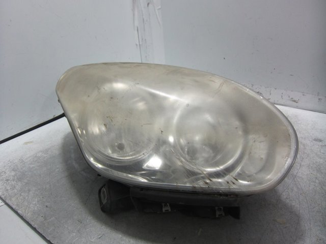 Reflektor prawy 51810671 FIAT