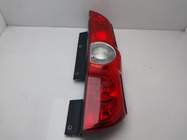 Lampa zespolona tylna prawa 518106730 FIAT