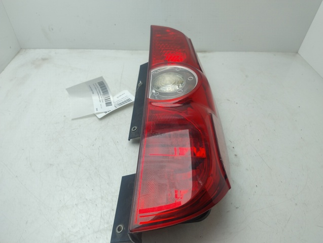 Lampa zespolona tylna prawa 518106730 FIAT