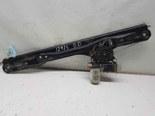 Mechanizm podnoszenia szyby drzwi przednich prawych 51810879 OPEL