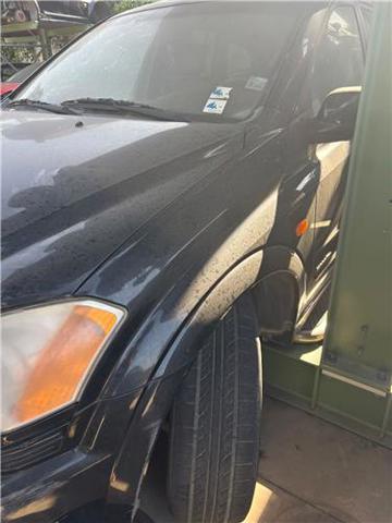 Błotnik przedni lewy SsangYong Kyron