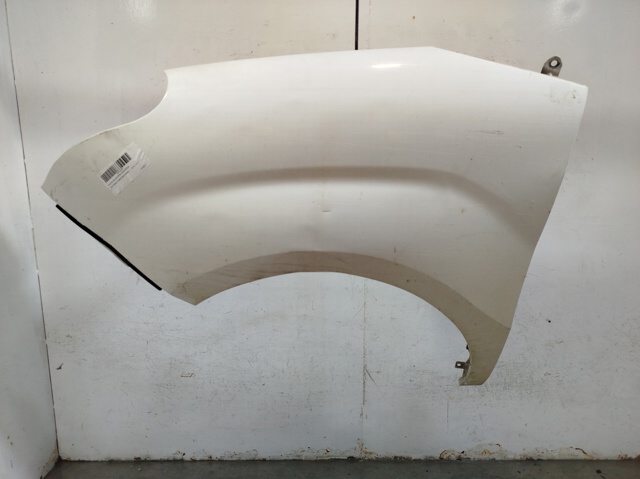 Błotnik przedni lewy 51822255 FIAT