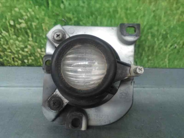 Lampa przeciwmgielna prawa 51822888 FIAT