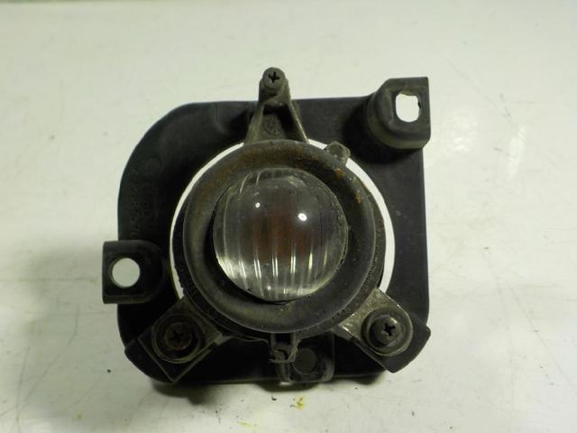 Lampa przeciwmgielna lewa 51822889 FIAT